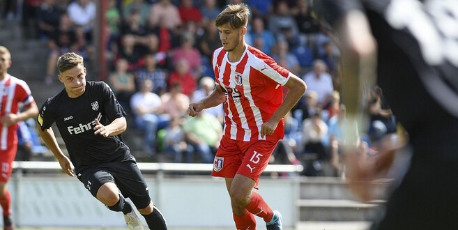 Im letzten Spiel der Saison treten Dominik Crljenec (r.) und die SG Barockstadt wieder in Lehnerz an