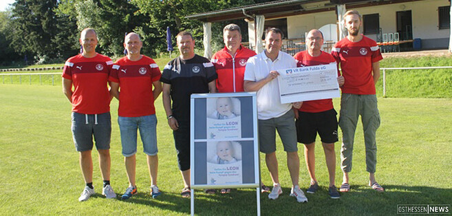 Vertreter des TSV Rothemann: Oliver Schäfer, Tobias Günther Henry, Marcus Pompe, Stefan Hartmann, Gerhard Stephan, Felix Stephan (v.l.).