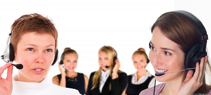 Viele der Onlinekreditanbieter haben Telefonsupport für ihre Kunden, der auch außerhalb der normalen Öffnungszeiten einer Bank erreichbar ist.
