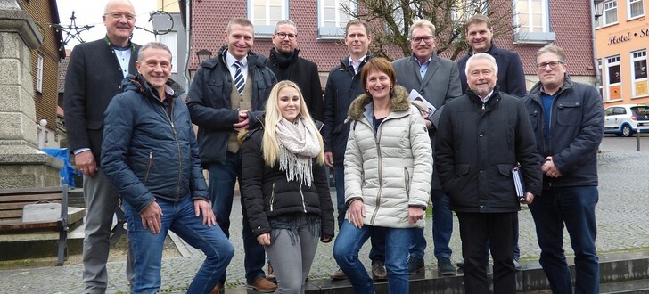 Von links: Manfred Helfrich (Poppenhausen), Horst Mikliss, Steffen Korell (Gersfeld), Larissa Kempf (Hofbieber), Christoph Neubauer (Hilders), Mario Dänner (Tann), Kerstin Seegräber, Thomas Schreiner (Ehrenberg), Hubert Blum (Hilders), Markus Röder (Hofbieber), Michael Zörgiebel (Tann), es fehlt: Andrea Müller (Poppenhausen)