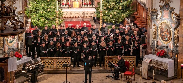 Das etwa eineinhalbstündige Konzert gestaltete der Städtische Konzertchor Winfriedia Fulda unter Leitung von Carsten Rupp.