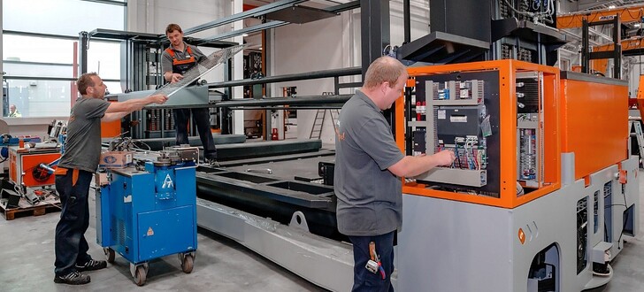 Das Vakuum-System Vacumax von Hubtex kann Materialien beschädigungsfrei entnehmen.