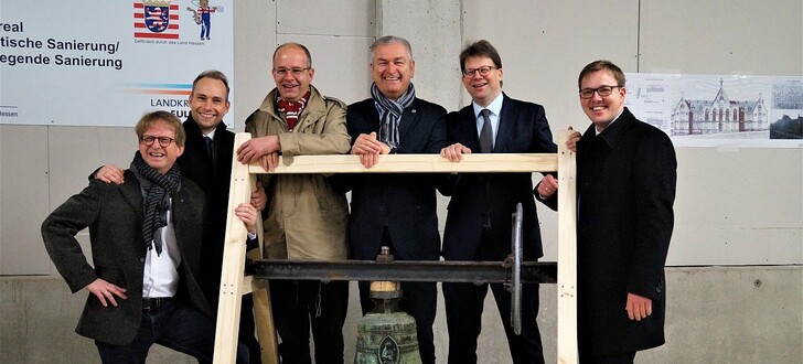 v.l.: Josef Richter, Steffen Kempa (Kolping-Diözesanverband), MdB Michael Brand, Landrat Bernd Woide, Oberbürgermeister Dr. Heiko Wingenfeld, Erster Kreisbeigeordneter Frederik Schmitt