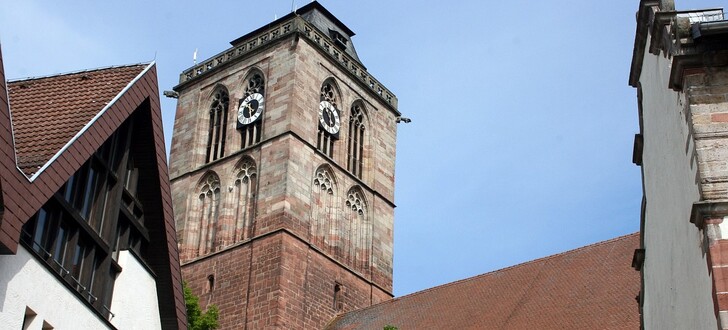 Die Bad Hersfelder Stadtkirche verwandelt sich zum Hessentag in eine "Feuerkirche".