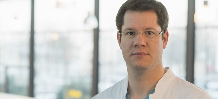 Der leitende Oberarzt der Medizinischen Klinik II, Dr. Marco Krenzer, wurde am Klinikum Fulda verabschiedet.