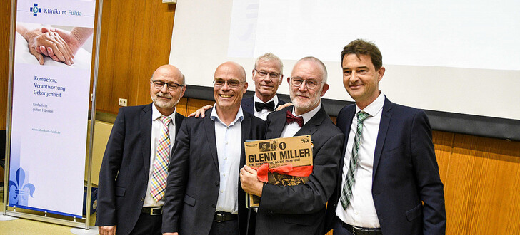 Sie rollten einen Fall von Hofmann (zweiter von rechts) auf: Prof. Dr. Robert Behr, Prof. Dr. Konrad Schwager, Priv.-Doz. Andreas Hertel und Prof. Dr. Tobias Neumann-Haefelin (v.l.n.r.)