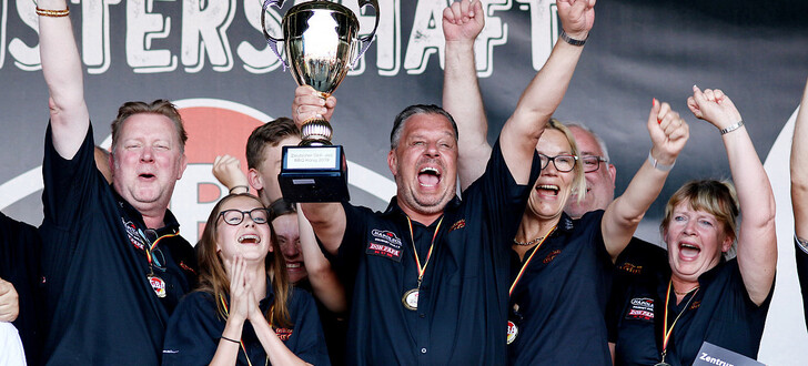 Das Grillteam GutGlut ist der Gesamtsieger unter den Profis der 24. Deutschen Grill- und BBQ-Meisterschaft.