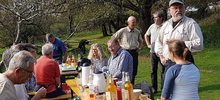 Bei schönstem herbstlichen Wetter
wurde das Streuobstwiesenfest im
Beckersgraben gefeiert