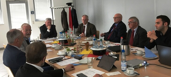 Sitzung des wissenschaftlichen Beirats der Point Alpha Stiftung unter Leitung des Vorsitzenden Prof Dr. Karl Schmitt (3.vl)